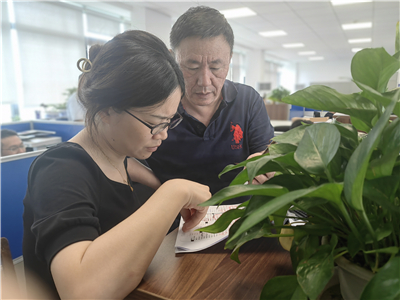 臧麗娟到火電中心2.jpg